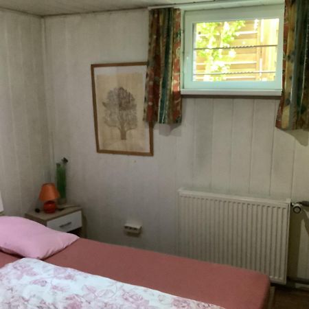 Schoenes Zimmer Im Seterant/Untergeschoss Essen Ngoại thất bức ảnh