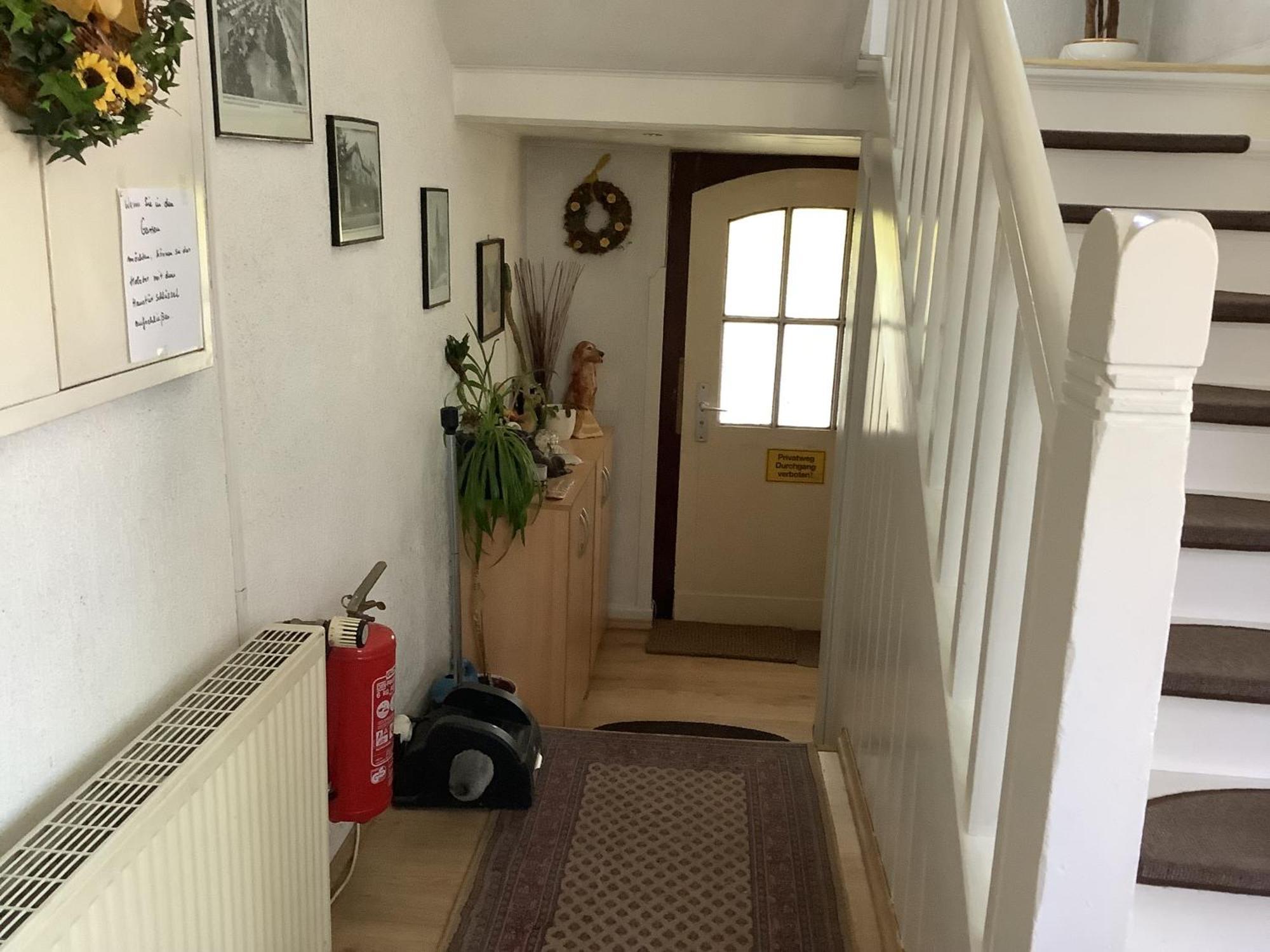 Schoenes Zimmer Im Seterant/Untergeschoss Essen Ngoại thất bức ảnh